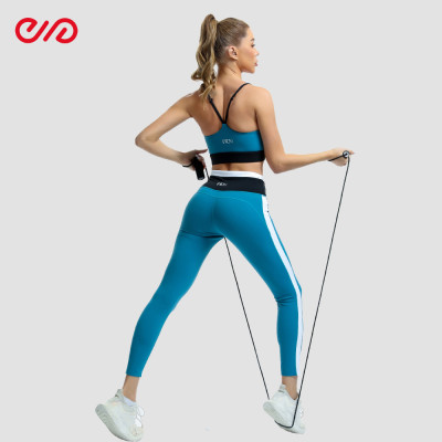 Custom Blend of Spaghetti Strap Sports Bra Manufacturer | High-Waist Striped Leggings Supplier