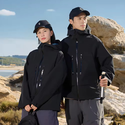 Custom 3-Layer Hard Shell Windbreaker Manufacturer |  Waterproof Sports Training Jacket Supplier