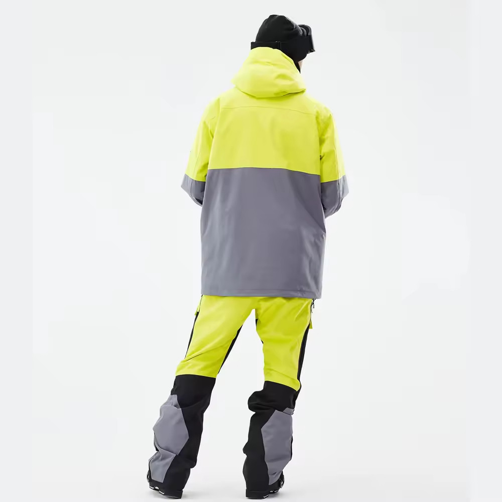 Snowboarding suit Manufacturer