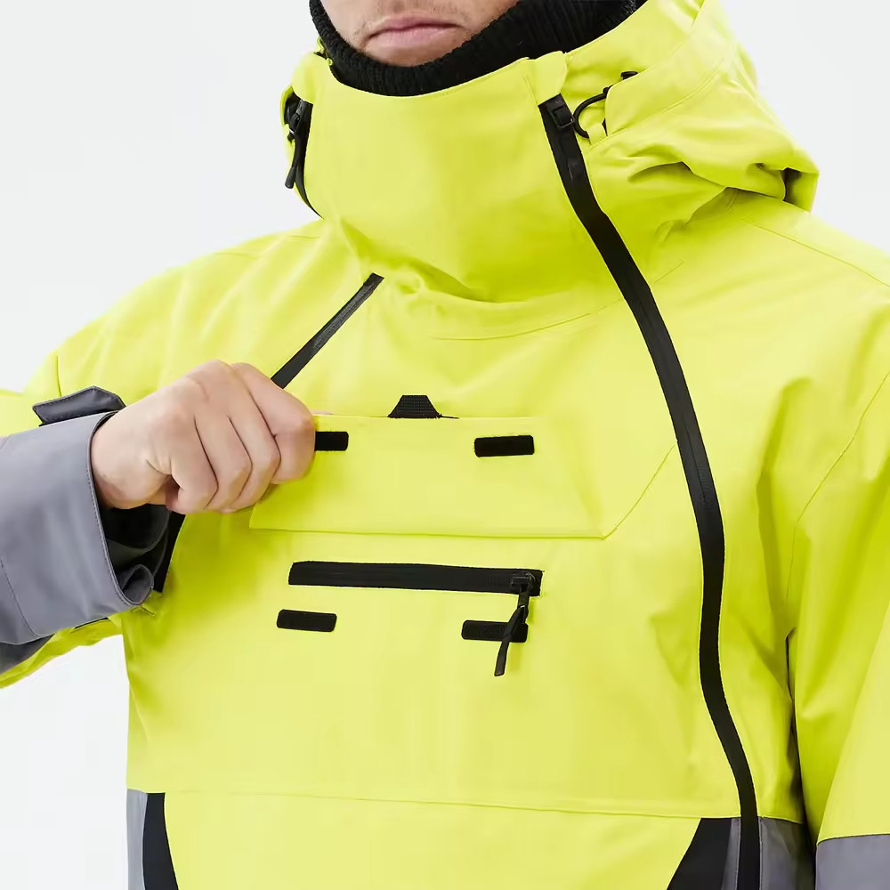 Snowboarding suit Manufacturer
