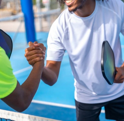 A ascensão do pickleball: como as marcas podem aproveitar a tendência para lançar roupas esportivas campeãs de vendas e conquistar oportunidades de mercado?