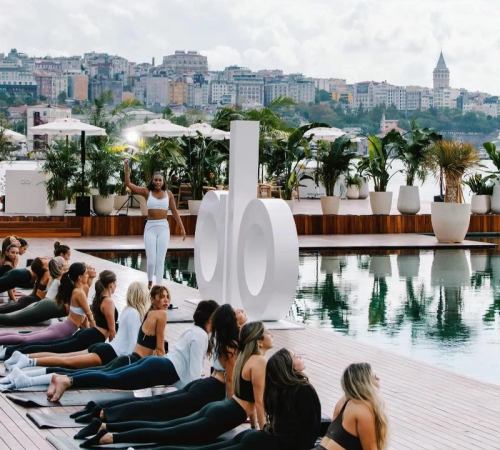 Exclusive Report : ALO 25/26 AW Collection Product and Color Analysis