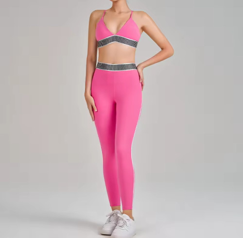 Halter Top Fashion Activewear Manufacturer | Solid Color Back Running Yoga Sportswear suppliers
