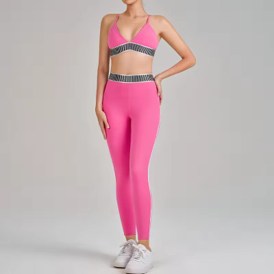 Halter Top Fashion Activewear Manufacturer | Solid Color Back Running Yoga Sportswear suppliers
