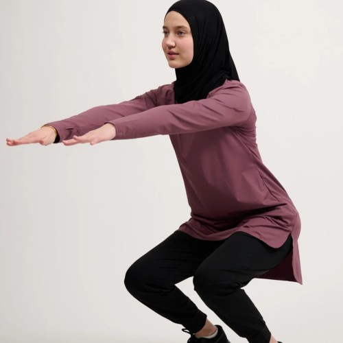 Modest Sportswear Longline Yoga Top Manufacturer | Muslim Activewear Supplier