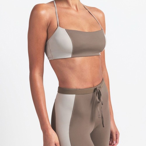 Custom Wholesale Color-Block Halter Sports Bra Set Manufacturer | OEM Yoga Leggings factory