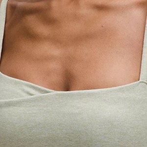 Custom Wholesale V-Neck Cutout Bra Set Manufacturer | OEM Studio Activewear factory
