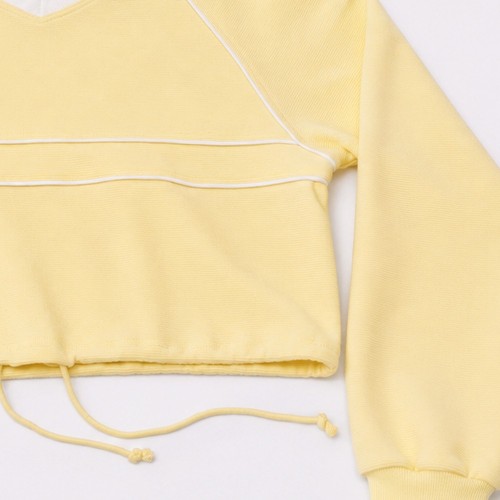 Custom Wholesale Pale Yellow V-Neck Crop Sweatshirt Pleated Skirt Set Manufacturer | OEM Loungewear factory