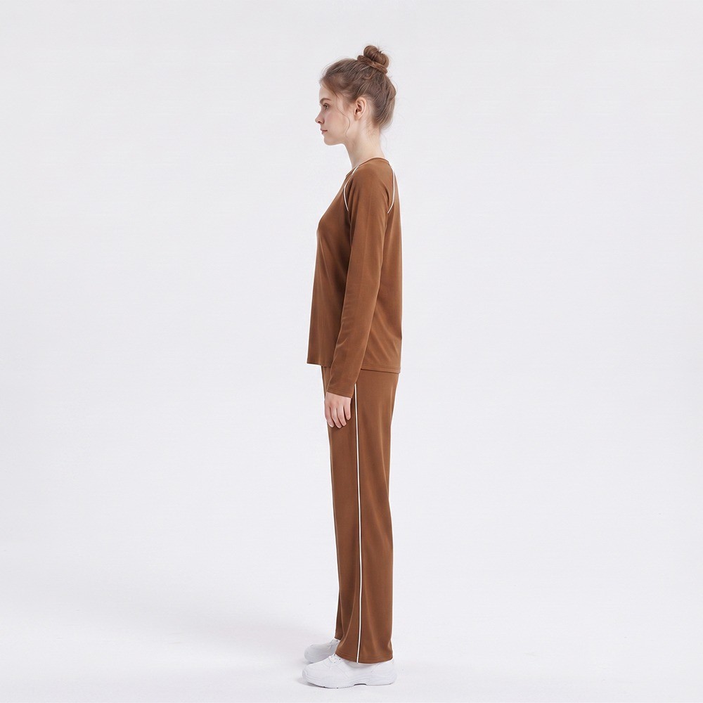 cream tracksuit factory