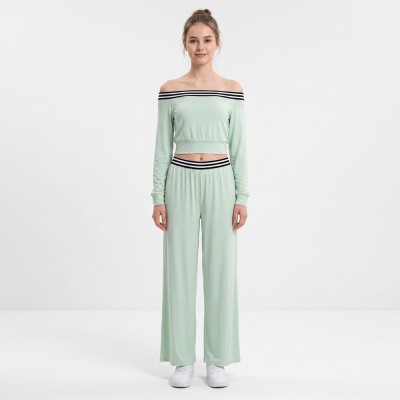 Custom Wholesale Mint Green Off Shoulder Crop Top Wide Leg Pants Set Manufacturer | OEM Activewear factory