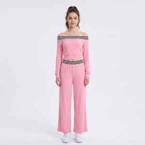 Custom Wholesale Pink Off Shoulder Crop Top Wide Leg Pants Set Manufacturer | OEM Sweatsuit factory