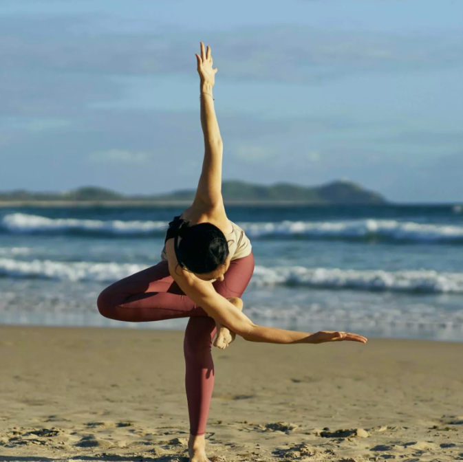 Sustainable Yoga Suits for a Variety of Body Types