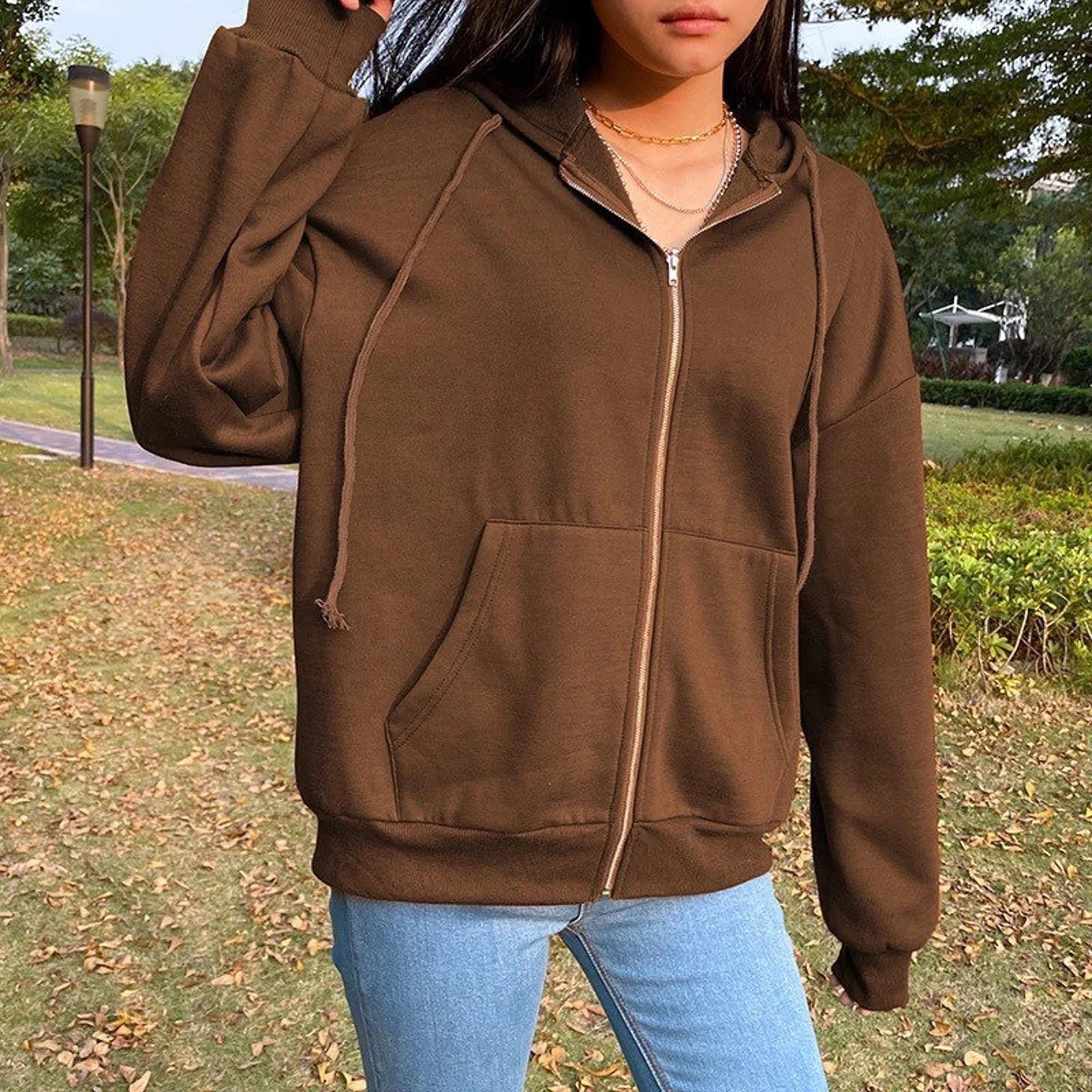 How to Match a Woman's Hoodie for a Stylish, Casual Look