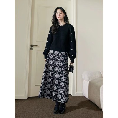 Knit jacquard skirt Autumn and winter new women's retro long skirt A-line flower half skirt