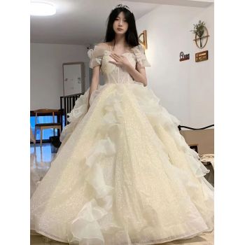 wedding dress