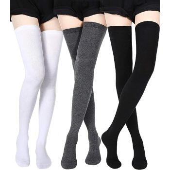 Long stockings that can be worn in winter to keep warm