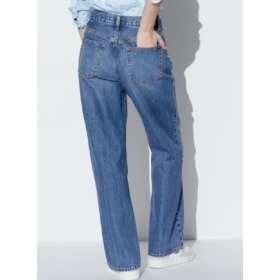Loose fitting straight leg jeans