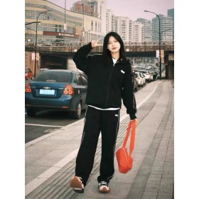 tracksuit