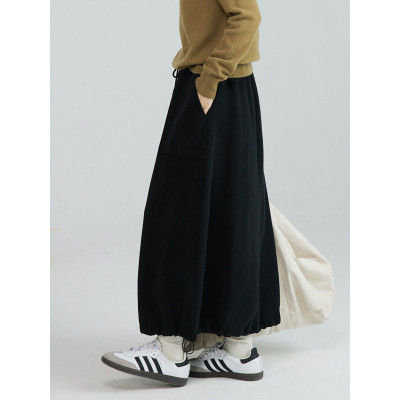 Japanese style slim black half length skirt