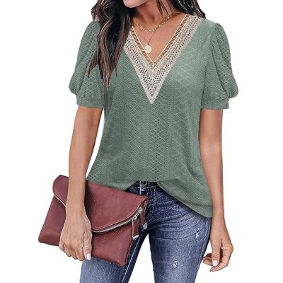 Womens Tops Casual Cute Tops Puff Sleeve Summer Tops 2023 Trendy Floral Print Lace V Neck Short Sleeve Shirts