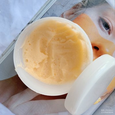 西西莉亚 身体磨砂膏