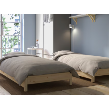 Pine stacked bed can be used for multiple purposes