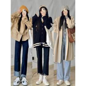 Streamline your Business with our Clothing Distribution Services: Freight, Insurance, and Wholesale Buying