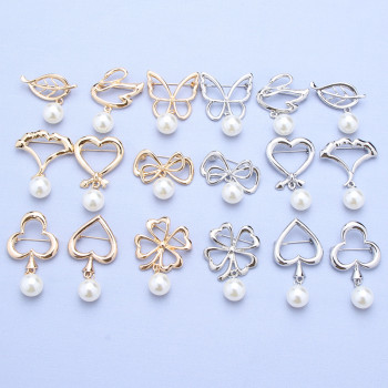 Pearl brooch pin ins trendy personalized small accessories, simple temperament, anti fading brooch, high-end feeling brooch