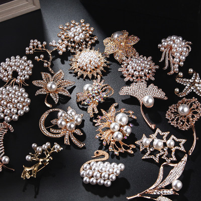 Blue Hao Hot Selling Japanese and Korean Fashion Full Pearl Swan Rhinestone Flower brooch Breastflower Female Accessories Factory Direct Sales