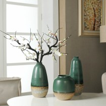Timeless Chinese Ceramic Vases: Hand-painted Artistry for Retro Home Interiors