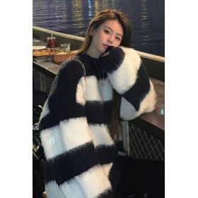 WIND SWEATER