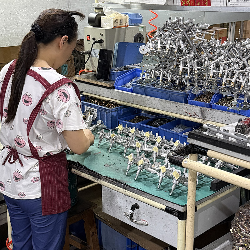 assembly line of Bousit gas stove factory