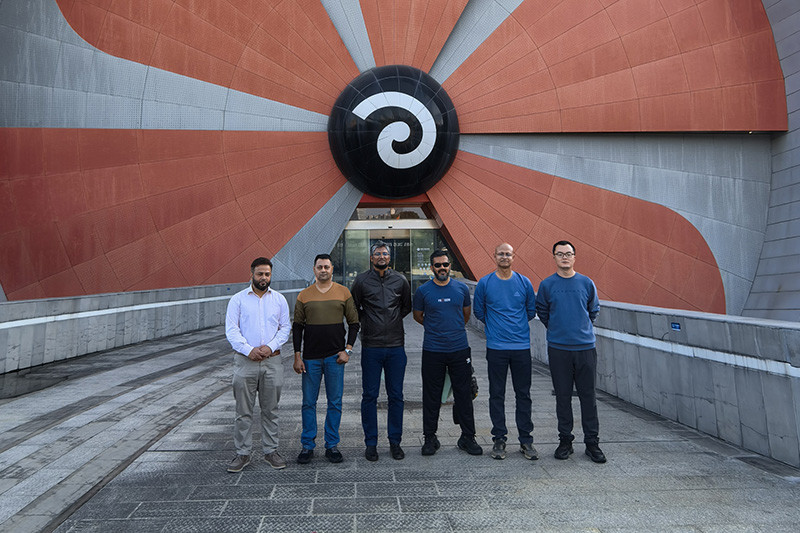 Bangladesh business delegation visiting Bousit and touring the Shunde Home Appliance Association