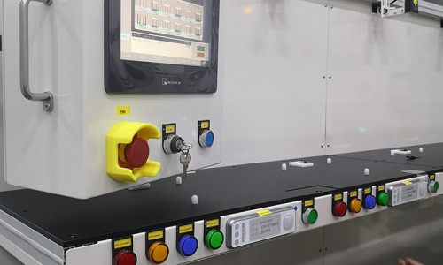 Revolutionizing Order Fulfillment: A Comprehensive Examination of Pick to Light versus Traditional Picking Systems