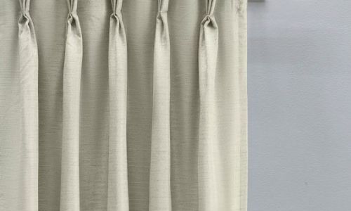 A Guide to 10 Curtain hanging style: Choosing Elegance for Every Room