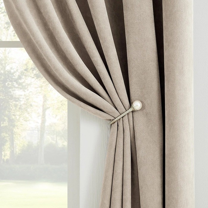 Velvet Curtain