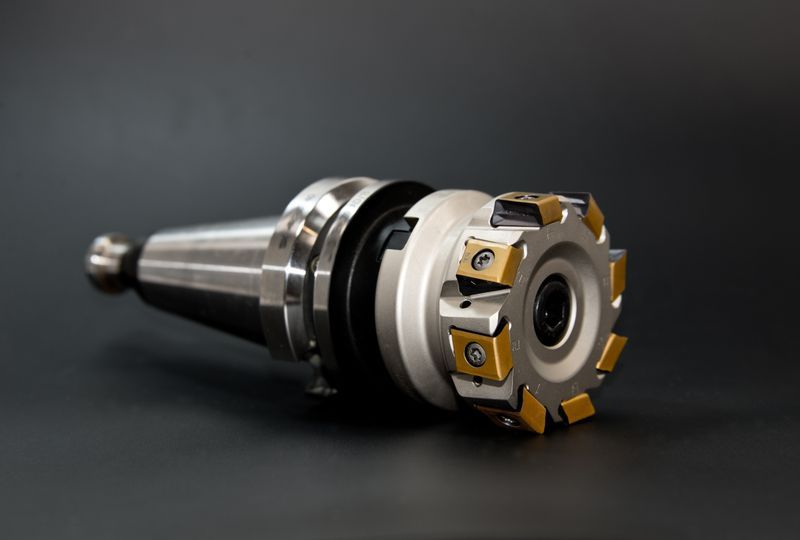 Precision CNC milling operation on metal part for hybrid manufacturing