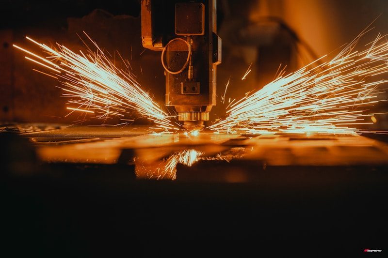 CNC machining custom parts with pocket milling and precision wall features