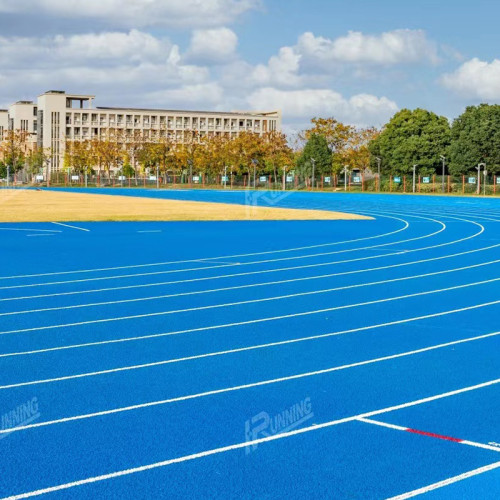 FM-S PRO: Top-Grade wet pour rubber for Sports Surfaces | Features Superior Abrasion Resistance