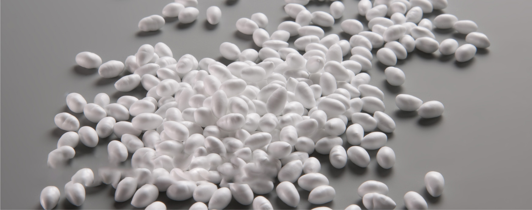 Workers are constructing EPDM 2D graphics