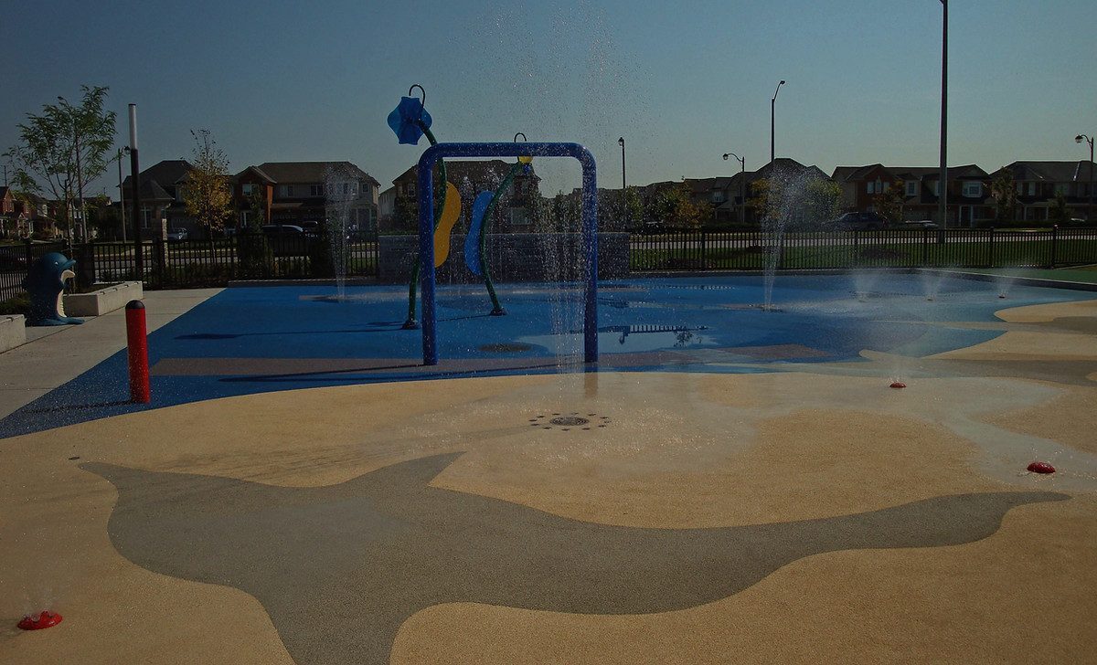 Rubaroc resort water-play and wave-pool area