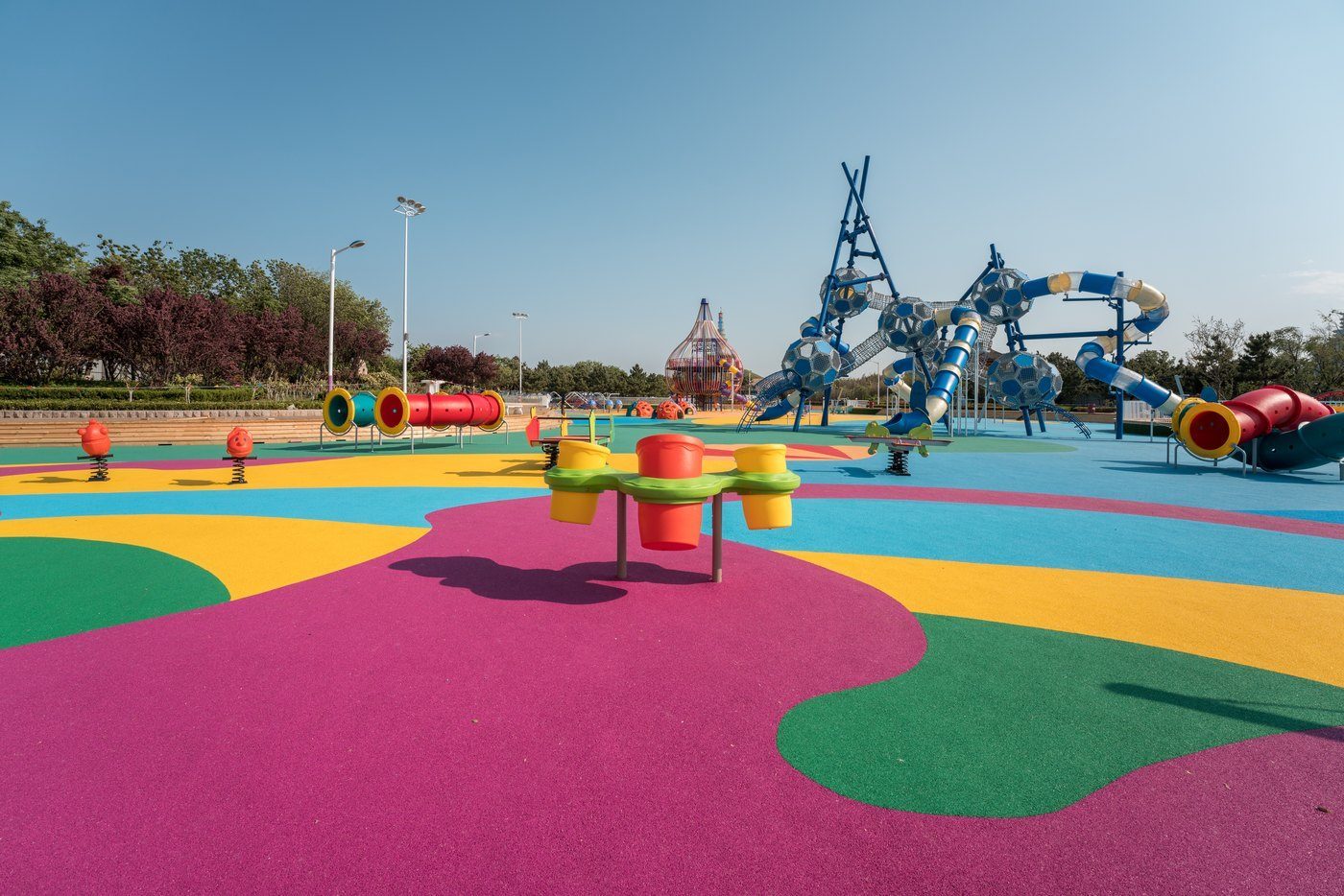 Colorful playground surfacing at Rizhao Wanpingkou Children's Sports Park