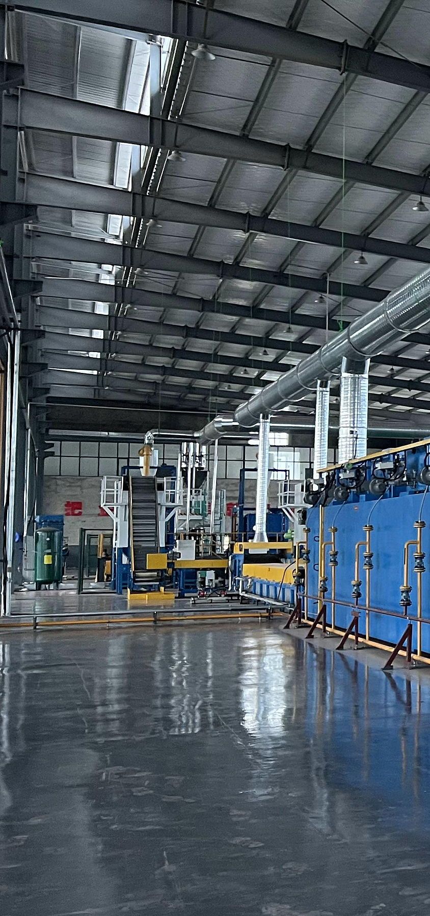 FieldsMaster manufacturing facility for rubber surfacing materials