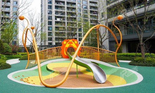 Protect Children's Play Areas with HIC-Certified Soft Fall Rubber Surfaces | FieldsMaster