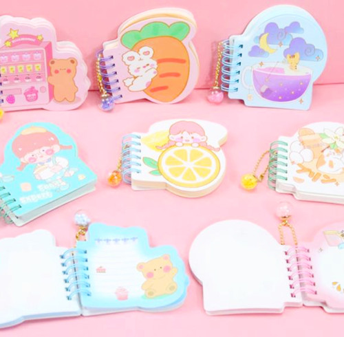 Small coil notebook, palm notebook, cartoon notebook Pocket notebook, cute colored inner pages, smooth writing