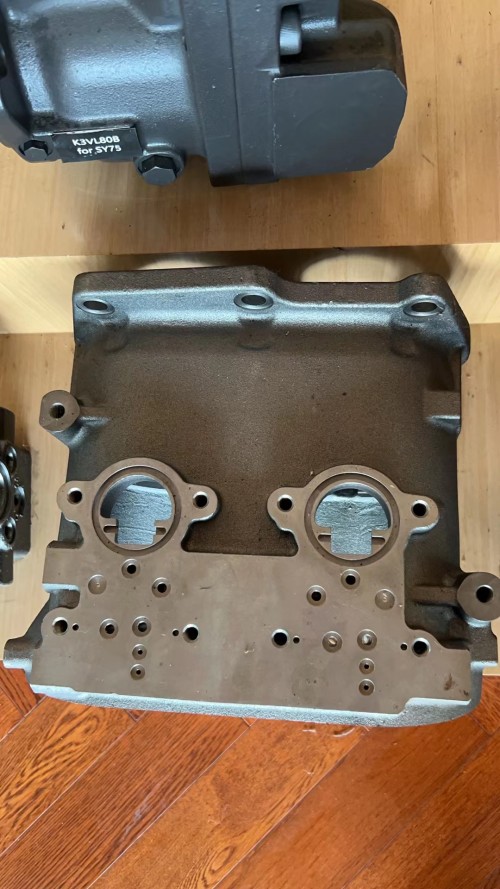 Hydraulic Pump Middle Cover Shell for Hitachi ZX200-3 excavator