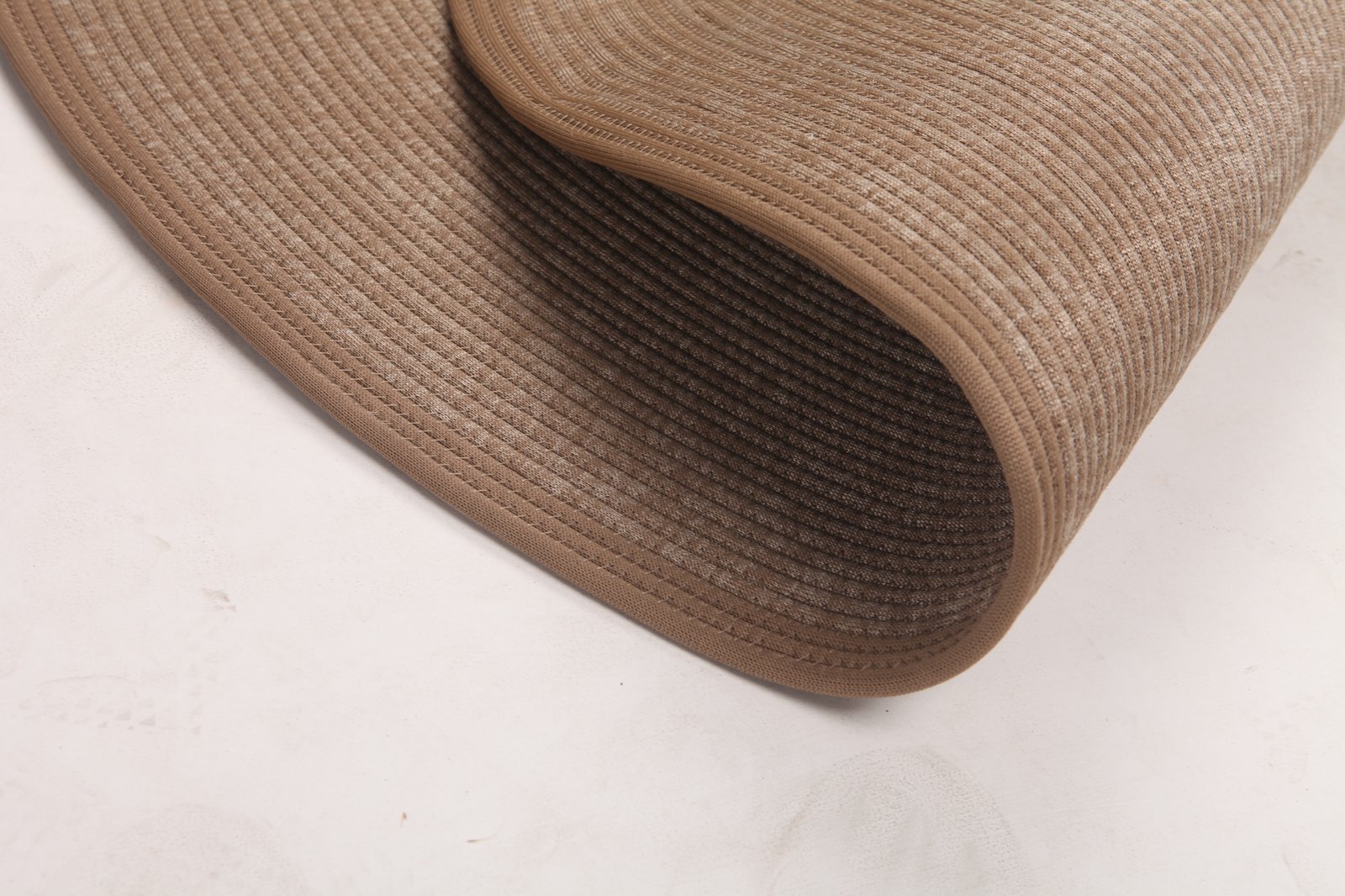 Foldable reversible design