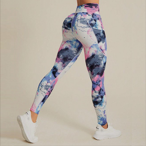 Custom Manufacturing Solutions for Yoga Pants: Meeting the Demands of Modern Activewear Brands