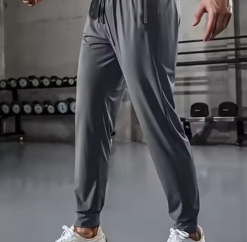 Custom Lightweight Men's Sports Pants Manufacturer | Quick-drying Jogging Pants For The Gym Active Training Pants For The Track