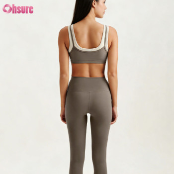 Custom Chic Double-Layer Scalloped Sports Bra Manufacturer | High Impact Faux Two-Piece Yoga Top